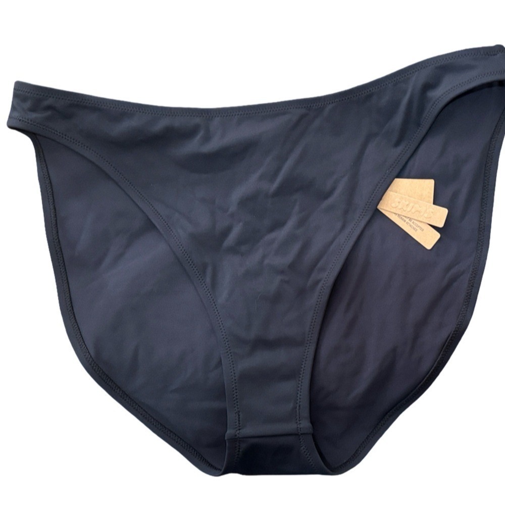 SKIMS NWT Bikini bottom, size 4X.